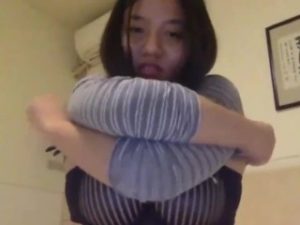 japanese hairy girl spreads ass on Skype (Part 1)